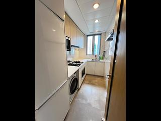 Tseung Kwan O - The Parkside Block 3 04