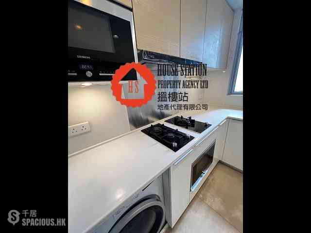 Tseung Kwan O - The Parkside Block 3 05