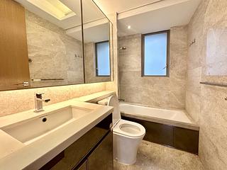 Sai Ying Pun - The Nova 10
