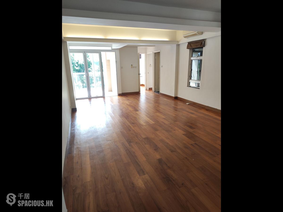 Happy Valley - Green View Mansion 01