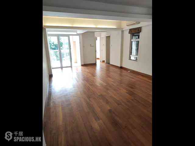 Happy Valley - Green View Mansion 01