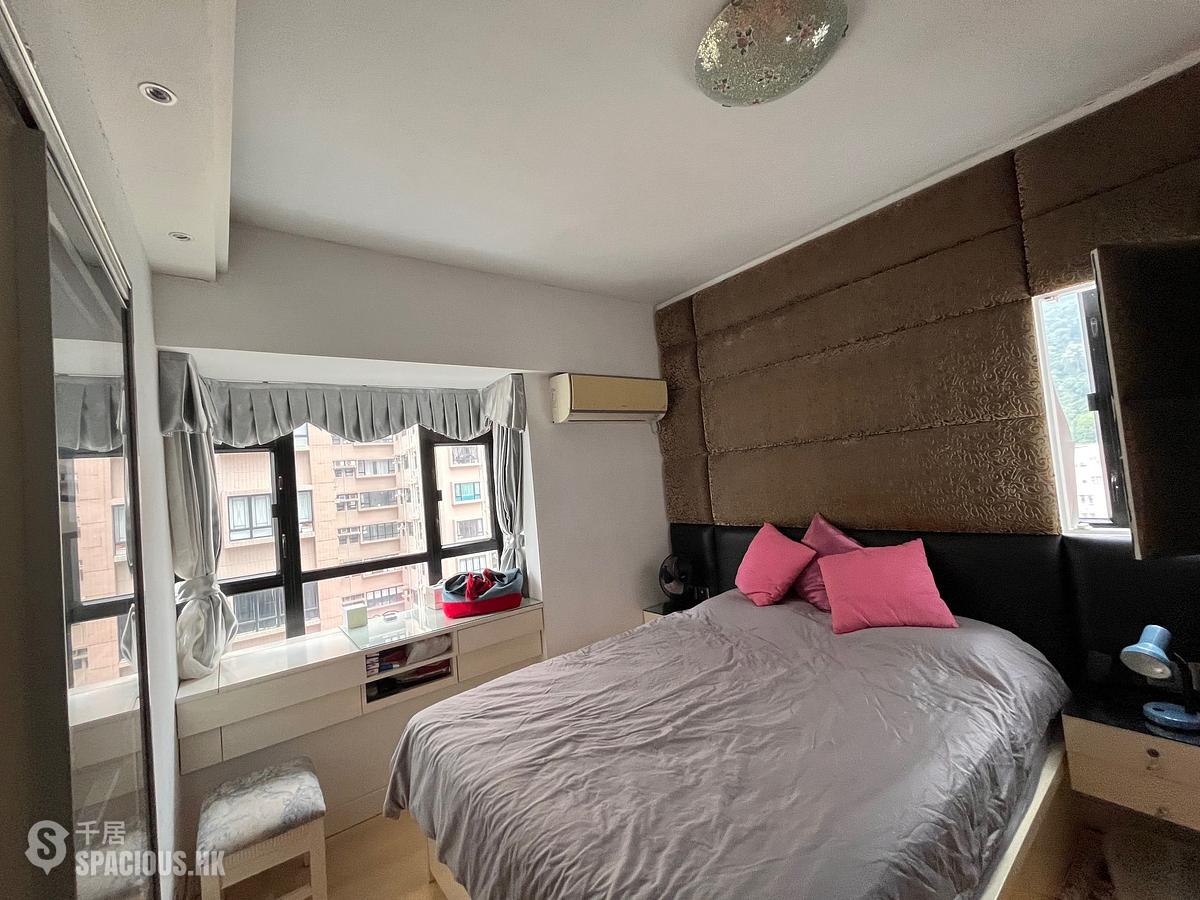 Mid Levels Central - The Grand Panorama Block 1 01