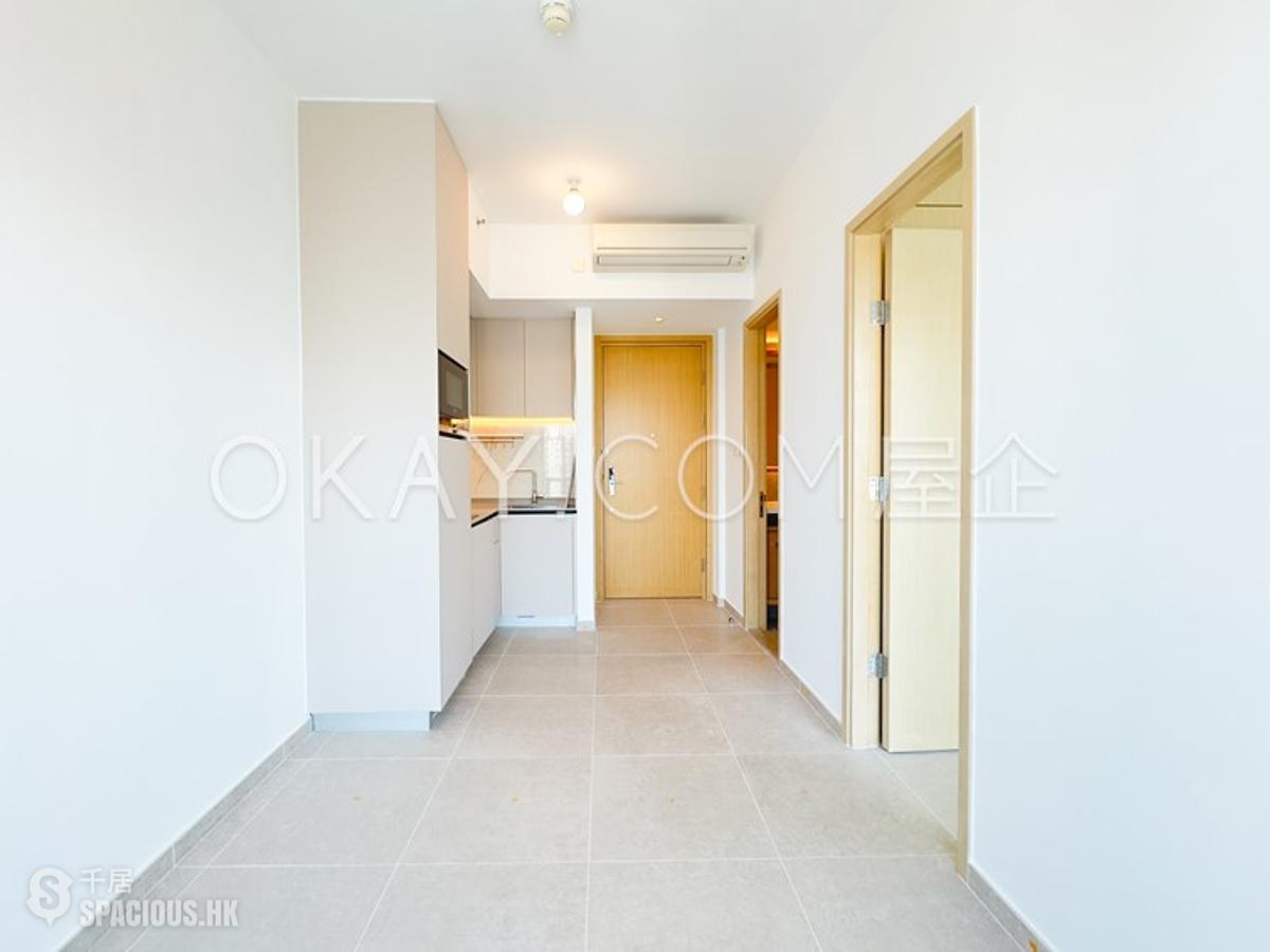 Sai Ying Pun - No.8 Hing Hon Road (Resiglow-Bonham) 01