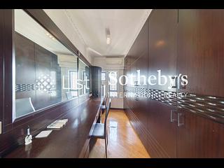 Mid Levels Central - Birchwood Place 07