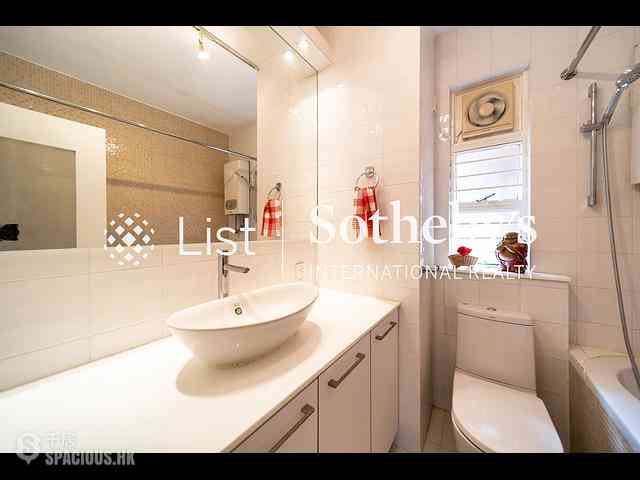 Pok Fu Lam - Chi Fu Fa Yuen Yar Chee Villas 15