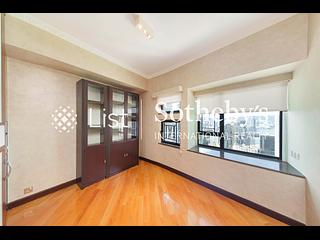 Mid Levels Central - Birchwood Place 12