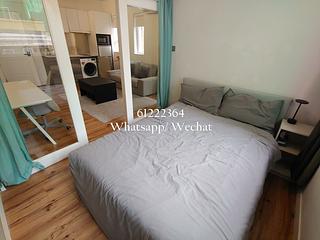 Poho - 152-154, Hollywood Road 09
