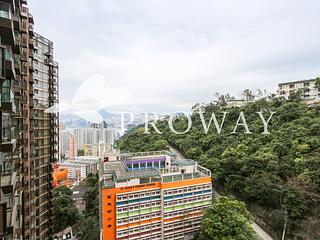 Shau Kei Wan - Island Garden 02
