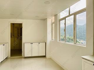 Stanley - Redhill Peninsula Site A (Phase 4) Block 5 06