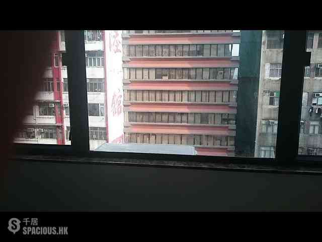 Causeway Bay - Island Building 06