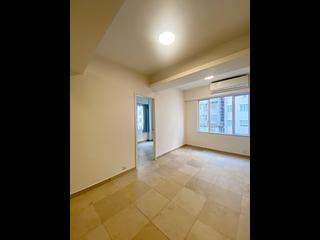Happy Valley - Evone Court 02
