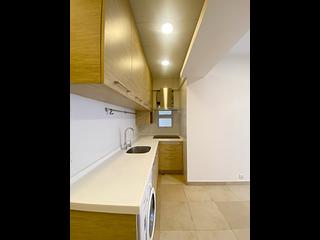 Happy Valley - Evone Court 05