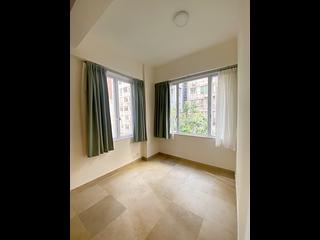 Happy Valley - Evone Court 06