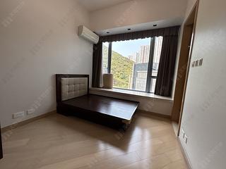 Ap Lei Chau - Larvotto Block 2 08