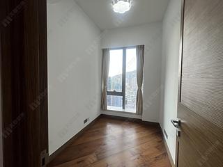 Ap Lei Chau - Marina South Block 2 09
