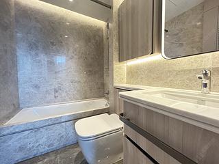Wong Chuk Hang - The Southside Phase 4A La Montagne I Tower 2B 12