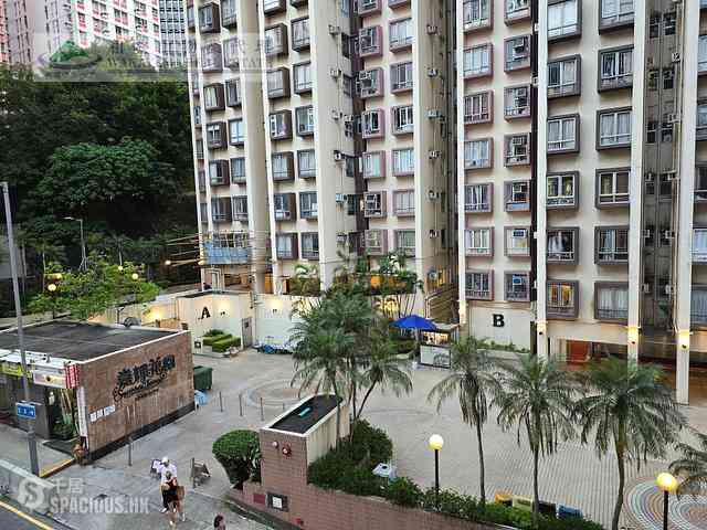 Kennedy Town - Sun Fat Building 14