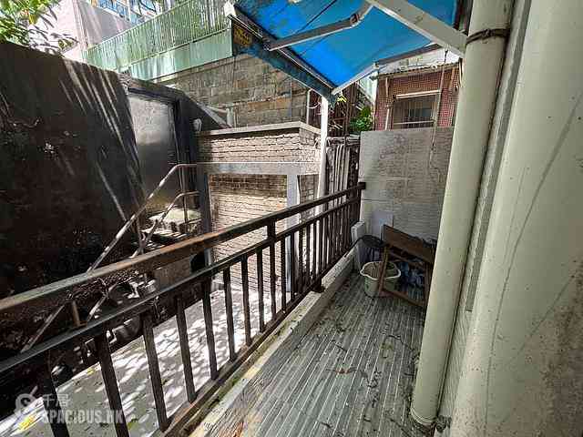 Soho - 42, Staunton Street 06