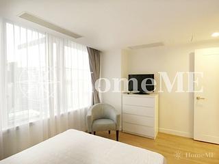 Wan Chai - Convention Plaza Apartments 04