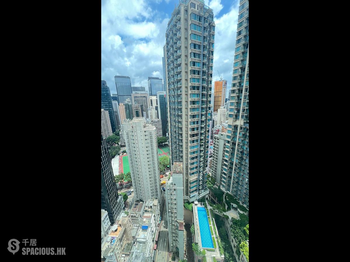 Wan Chai - The Avenue Phase 1 Block 5 01