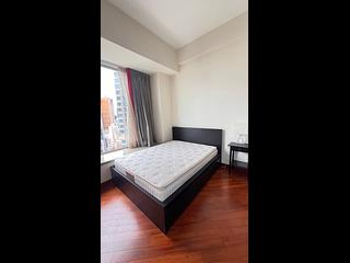 Wan Chai - The Avenue Phase 1 Block 5 02