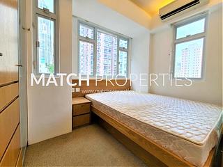 Sheung Wan - Lee Wah Mansion 02