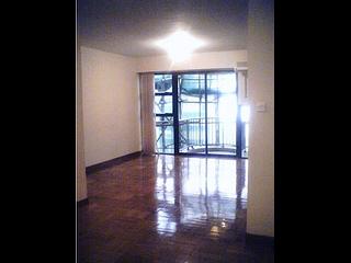 Mid Levels Central - Elegant Terrace 03