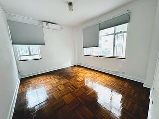 Mid Levels West - Fairview Mansion 02