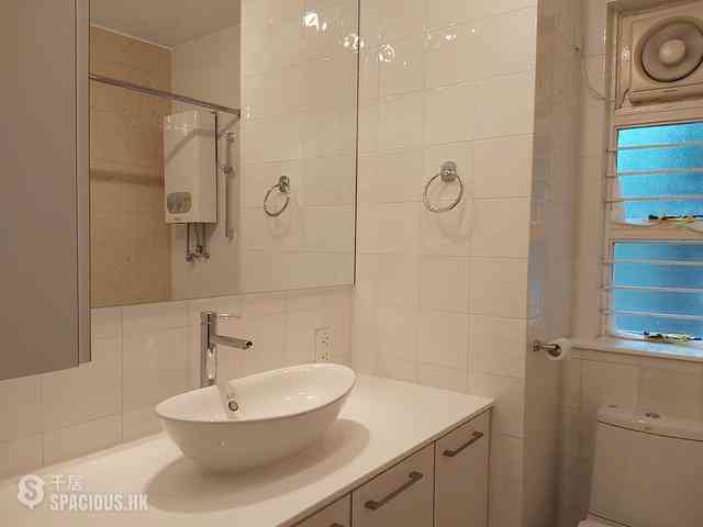 Pok Fu Lam - Chi Fu Fa Yuen Yar Chee Villas 13