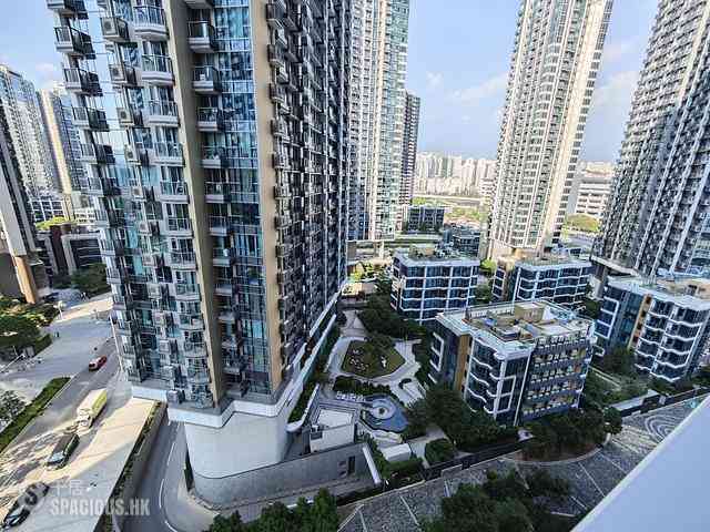 Kai Tak - Henley Park 09