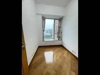 大角咀 - 君滙港1座 02