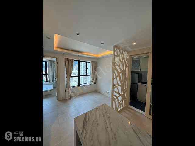 Sheung Wan - The Bellevue Place 01
