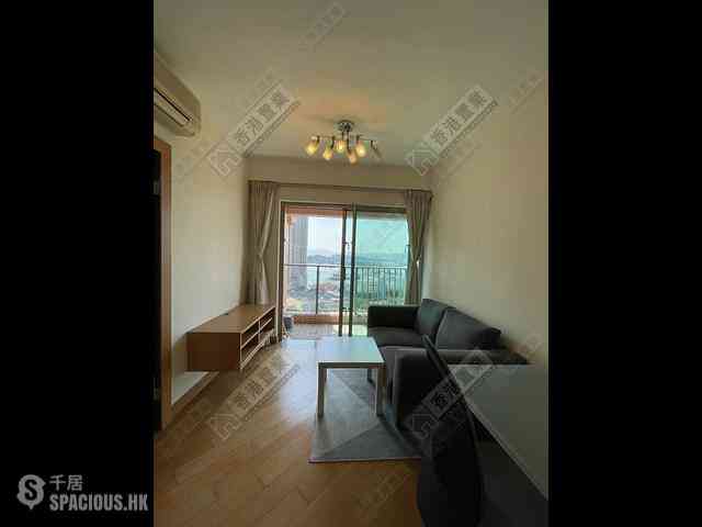 Tai Kok Tsui - Harbour Green Tower 3 01