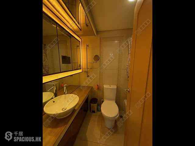 Tai Kok Tsui - Harbour Green Tower 3 11