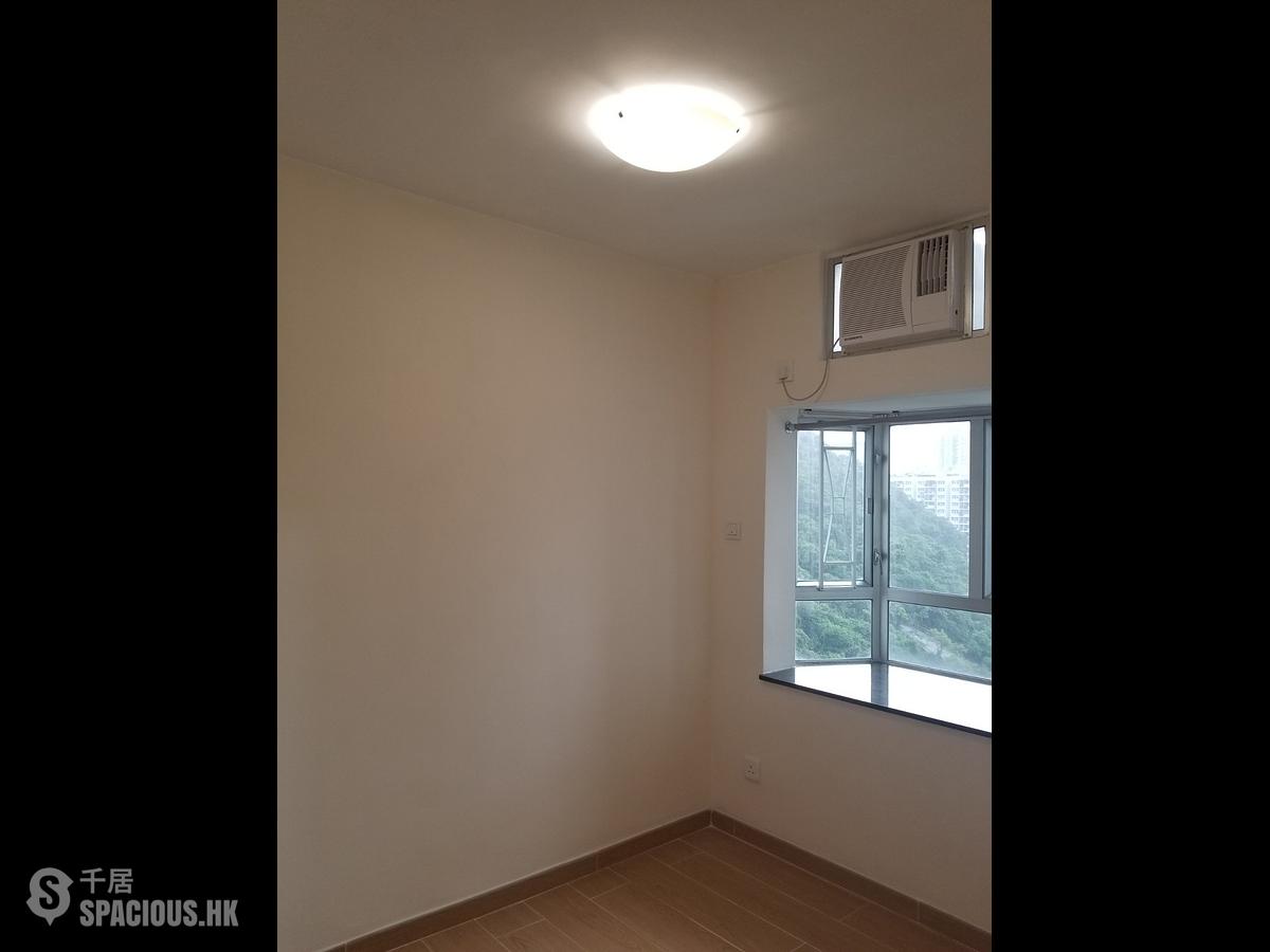 Quarry Bay - Wah Shun Gardens 01