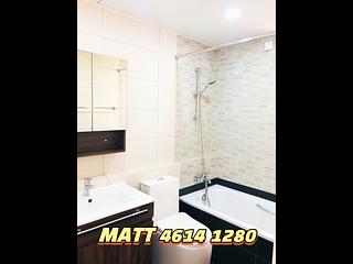 Mid Levels Central - Elegant Terrace 04