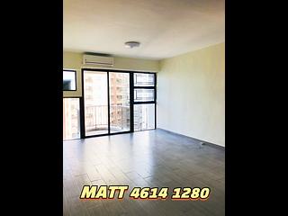 Mid Levels Central - Elegant Terrace 09