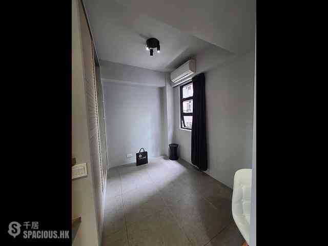 Sai Ying Pun - 168-172, Third Street 07