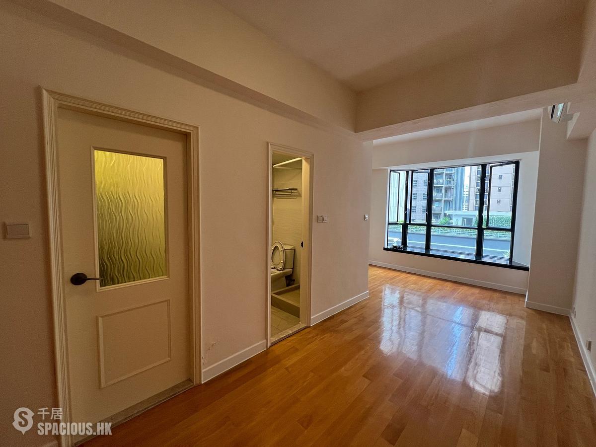 Mid Levels Central - St. Louis Mansion 01