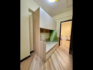 Shek Tong Tsui - Kwan Yick Building Phase 2 04