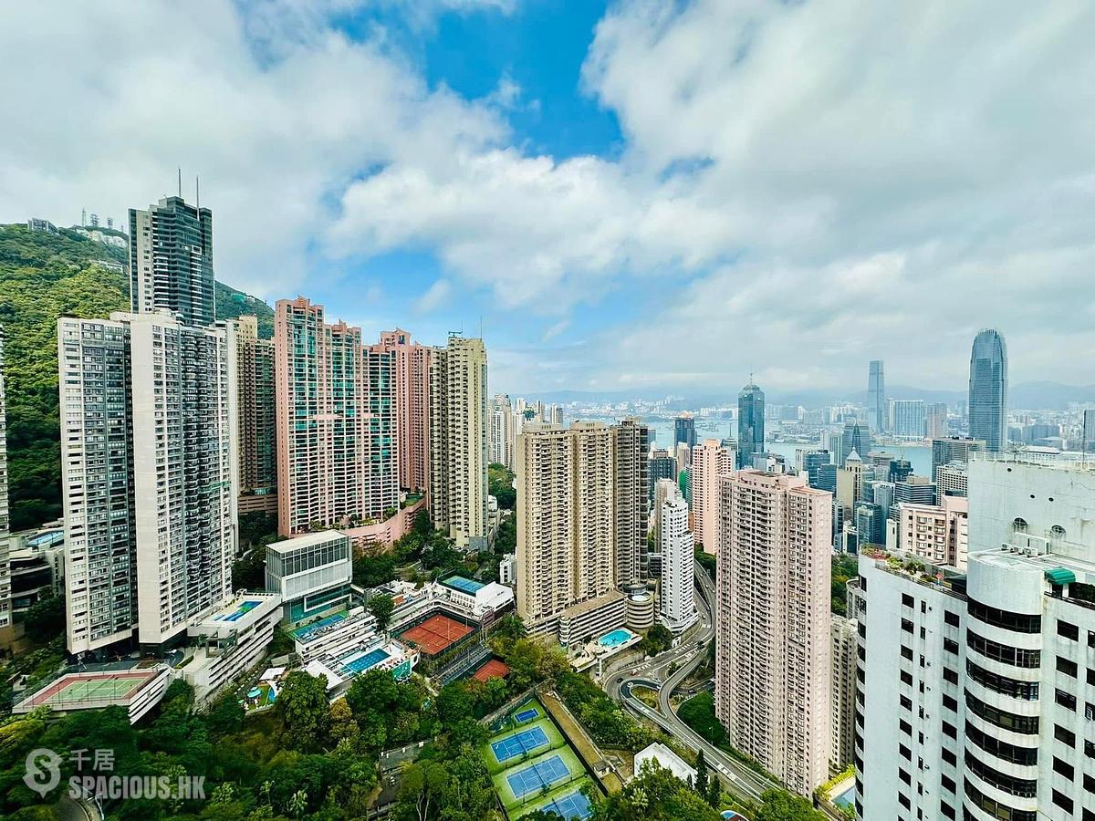 Mid Levels Central - Century Tower 01