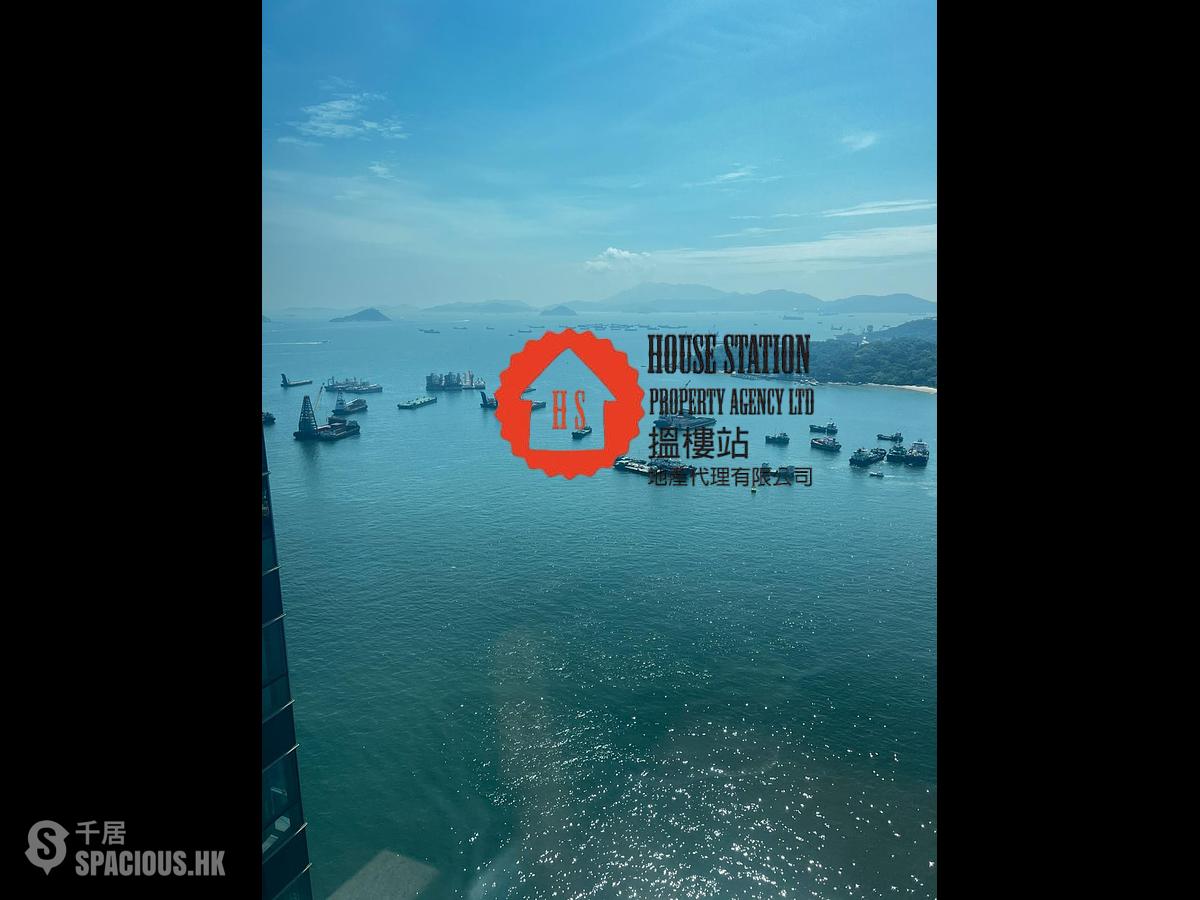 Tai Kok Tsui - The Long Beach 01