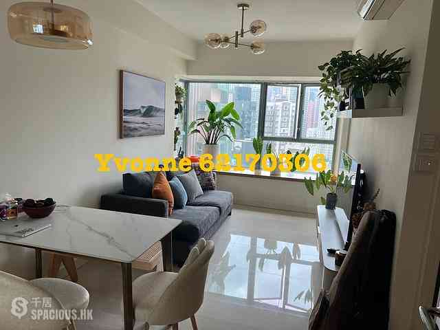Sheung Wan - Queen's Terrace 01