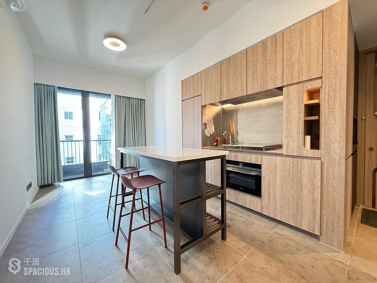 Sai Ying Pun - Bohemian House 01