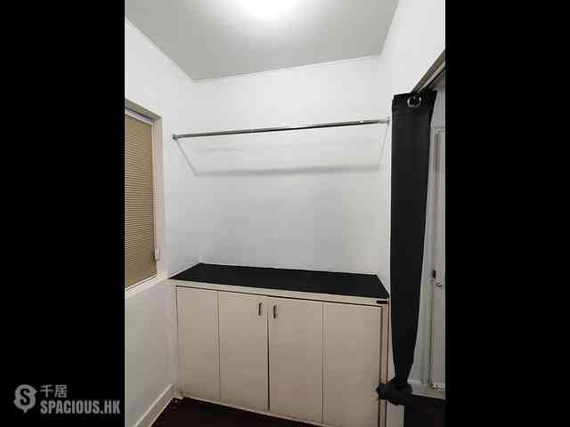 Peng Chau - 3-5, Wai Tsai Street 03