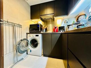 Wan Chai - Convention Plaza Apartments 05