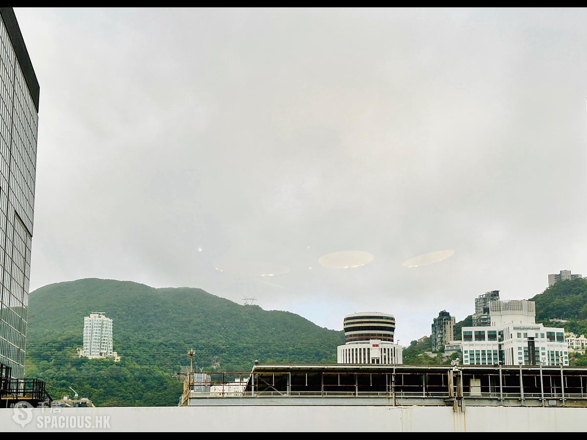 Wan Chai - Convention Plaza Apartments 01