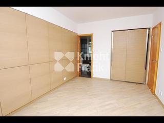 Mid Levels West - 80 Robinson Road 06