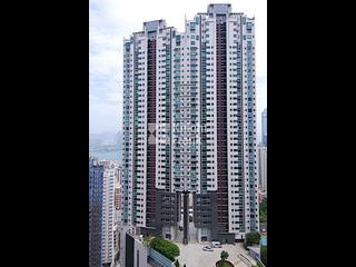 Mid Levels West - 80 Robinson Road 10