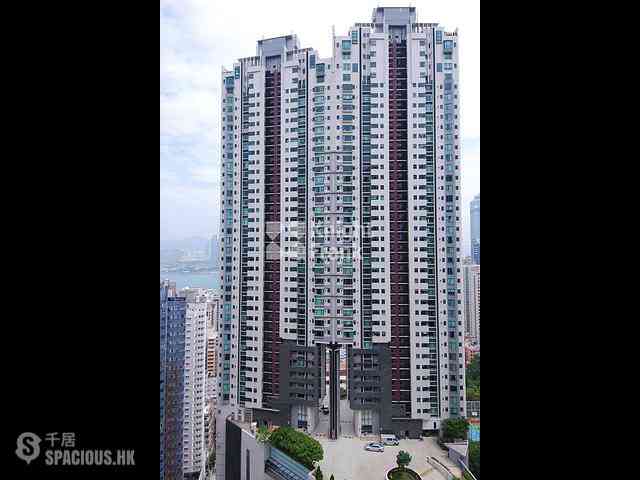 Mid Levels West - 80 Robinson Road 01